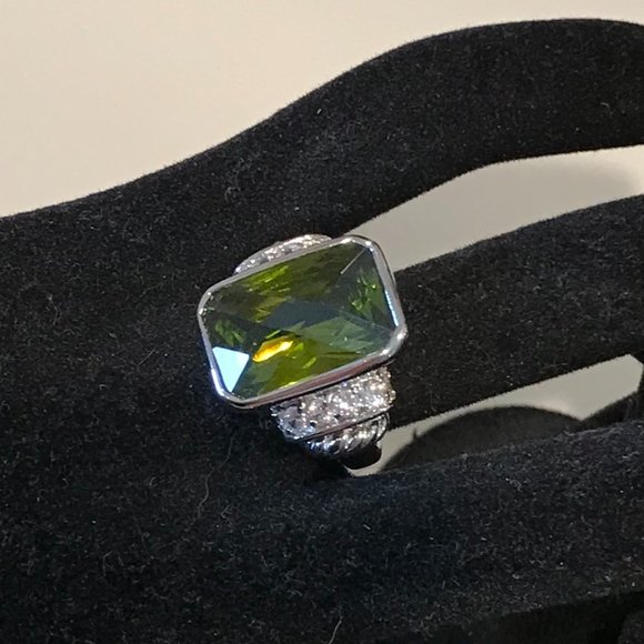 Guess GC 925 Sterling Ring - Picture 3 of 8